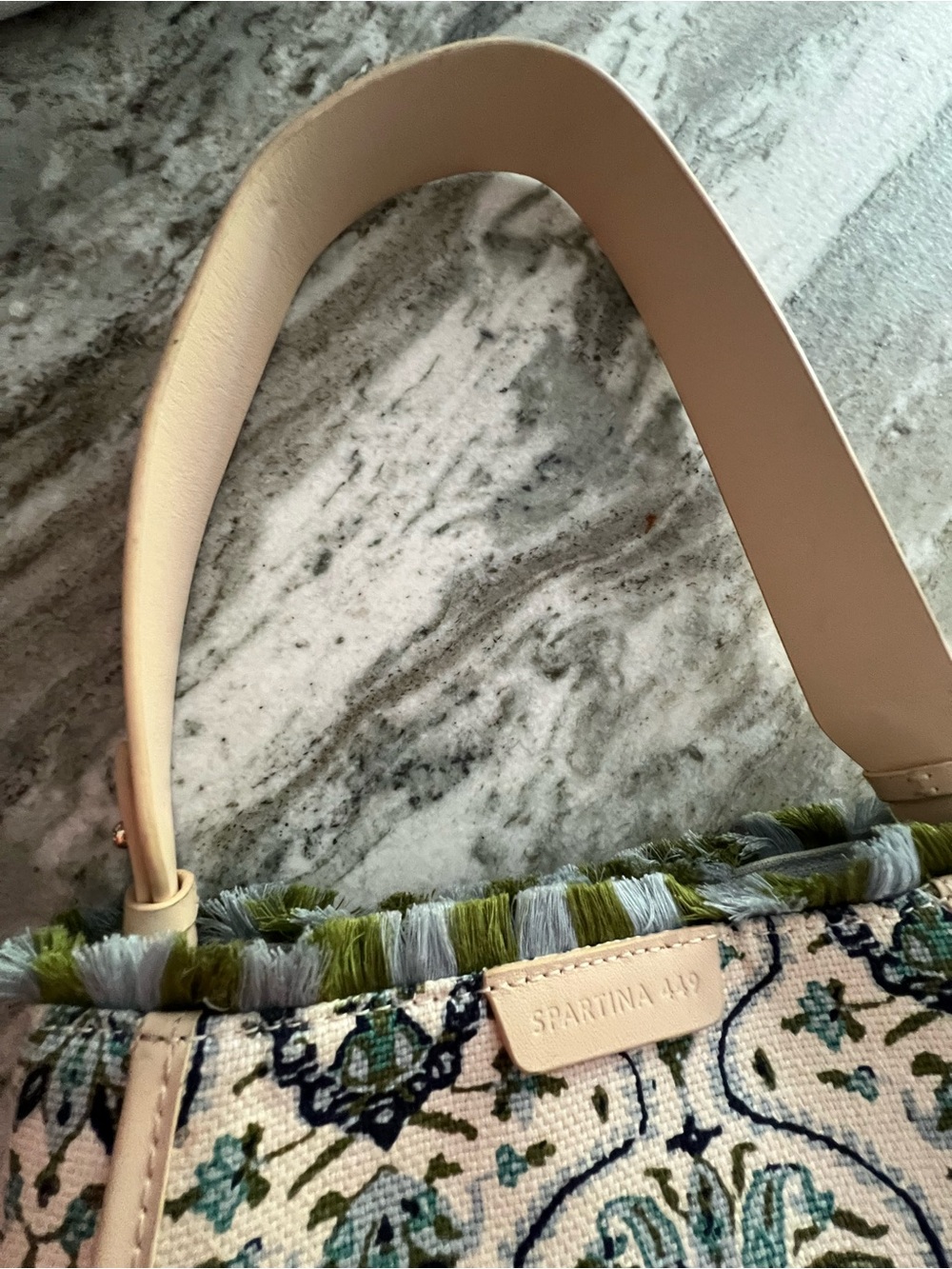 SPARTINA 449 bucket bag, Hamilton rug print purse blue/cream - Picture 10 of 11